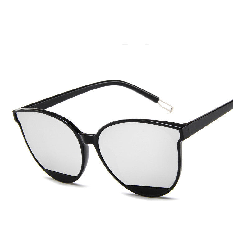 Ladova Ladies Round Frame Personalized Sunglasses